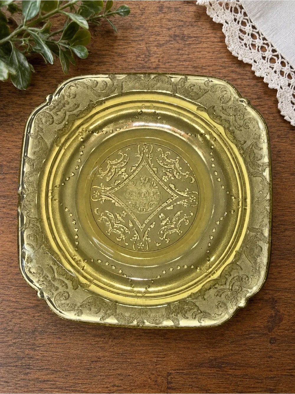 Vintage Amber Glass Dessert Plates Set of 4 Ornate Floral Scroll 6” Square